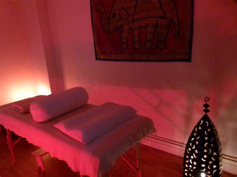 Massage érotique Prostituée Bouillon